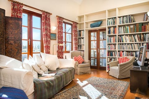 The Old School House Apartment in West Devon District