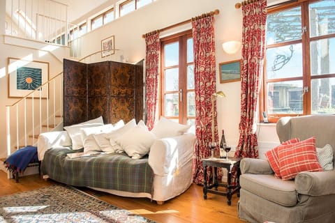 The Old School House Apartment in West Devon District