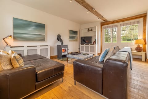 Timber & Coach Apartment in Babergh District