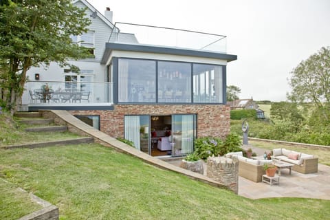Terraces For Days Apartment in England