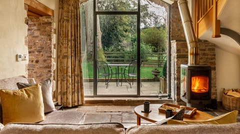 Squeaky Clean Apartment in Llanfrynach