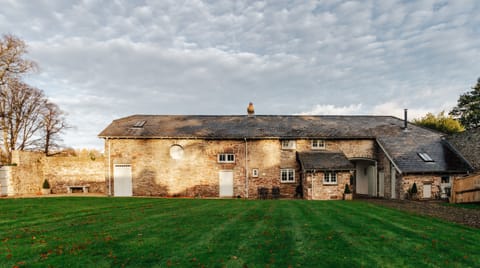 Pen y Fan Apartment in Llanfrynach
