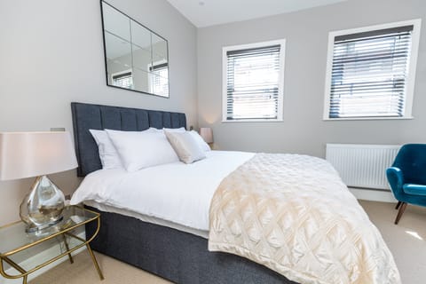 Horses for Courses Apartment in Cheltenham