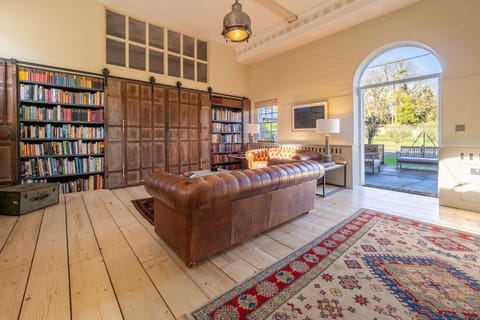 Love & Joy Cabin in Babergh District