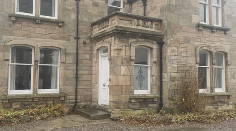 The Cashmere Goat Apartment in Elgin