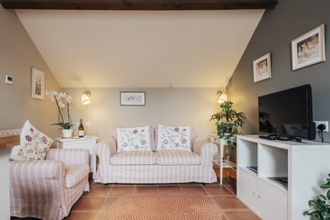 By The Meres Apartment in Wales