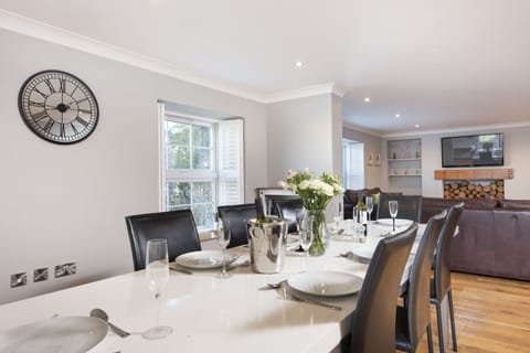 Little Egret Apartment in England