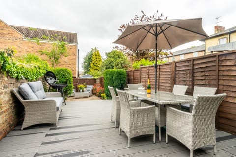 A Baker's Dozen Apartment in York