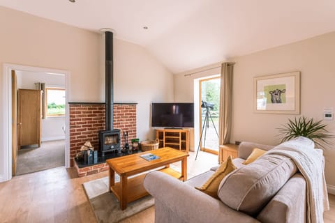 Grazing Grass Apartment in England