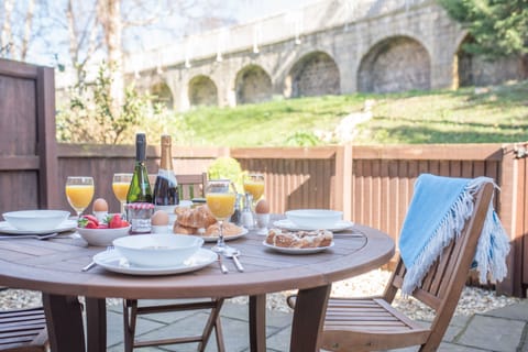 Beyond The City Walls Apartment in York