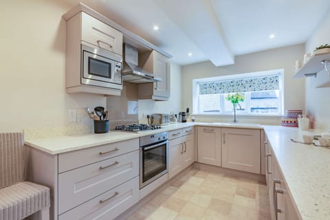 Clear Honey Apartment in Chipping Norton