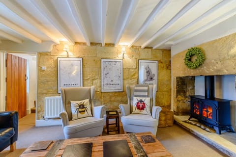 Snow on the Rooftop Apartment in Broadway