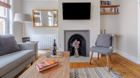 Saintly Virtue Apartment in Bury Saint Edmunds