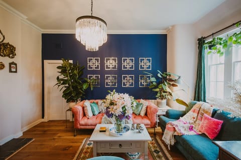 A Gaggle of Geese Apartment in England