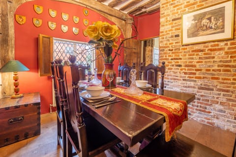 Ruffle Collar Apartment in Babergh District