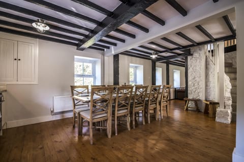 Writing History Apartment in Saint Florence