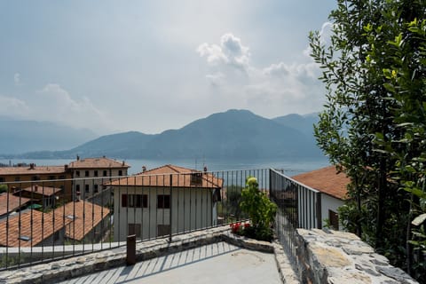 Family Heirloom Apartment in Tremezzo