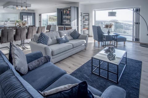 Once Upon a Tide Apartment in Wales