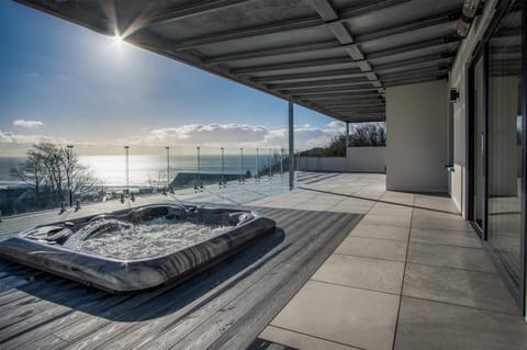 Once Upon a Tide Apartment in Wales