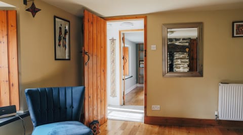 Bluebell's Cottage Apartment in Wales