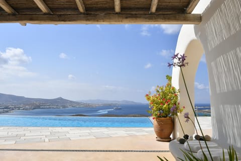 Amethyst Bliss Apartment in Paros, Greece