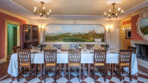 Heraldic Crest Apartment in Umbria