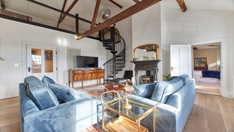 Watching the Wheels Apartment in Alnwick