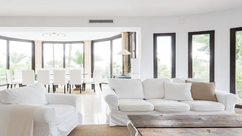 Valleria Apartment in Benalmadena