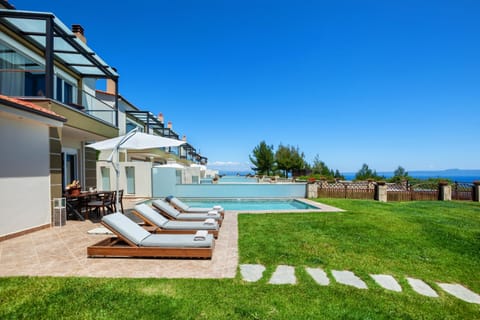 Cherry Candy Apartment in Chaniotis