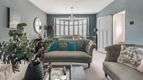 Ridgeview House in Newport