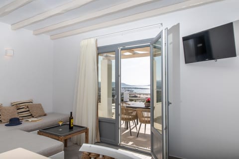 When the Sun Hits Apartment in Naxos, Naxos and Lesser Cyclades, Greece