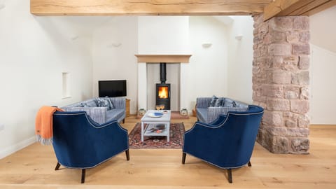 Magical Full Moon Apartment in England