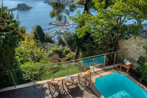 Homeric Galley Apartment in Corfu