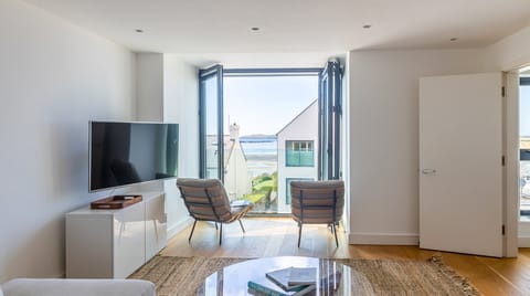 To Be Shore Townhouse in Rhosneigr