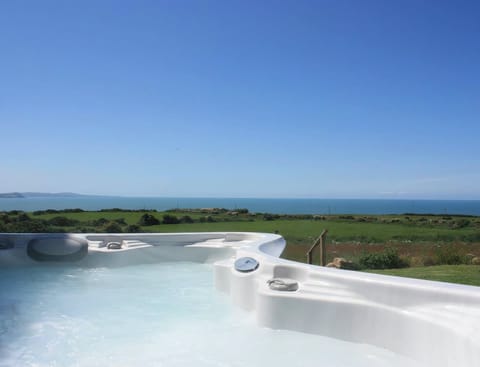 On Serene Waters Apartment in Wales