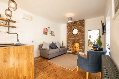 Cwmni Dau Apartment in Wales