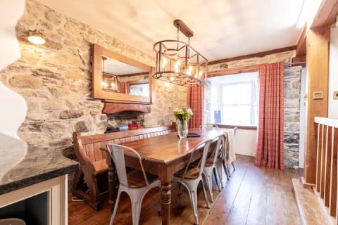 A River of Light Apartment in Wales