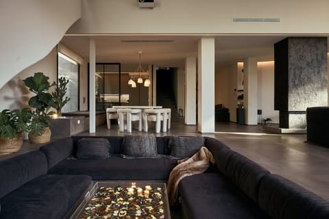 The Peace Bird Apartment in Marbella