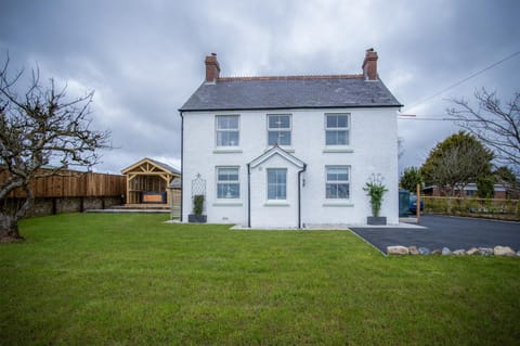 Make A Wish Apartment in Amroth