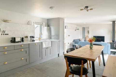 The Cornish Stables Apartment in England