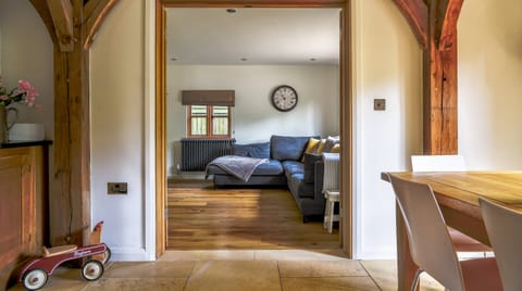 Farmyard Fantasia Cabin in Wychavon District