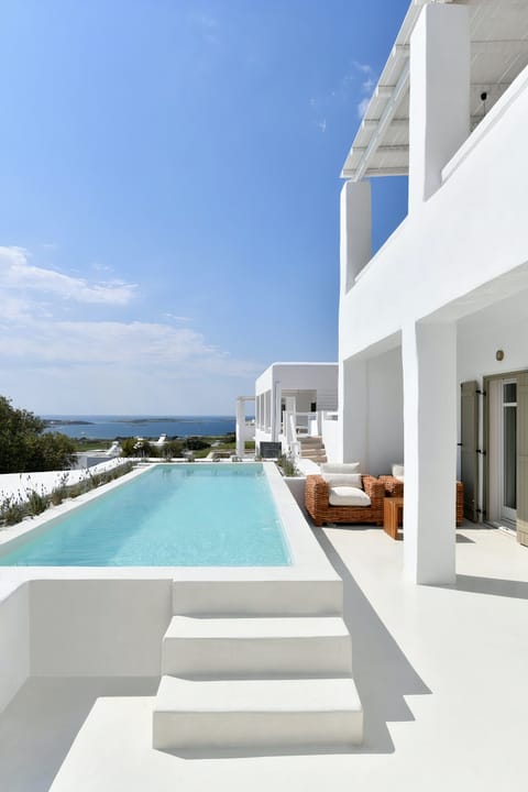 The Windflower Apartment in Paros, Greece