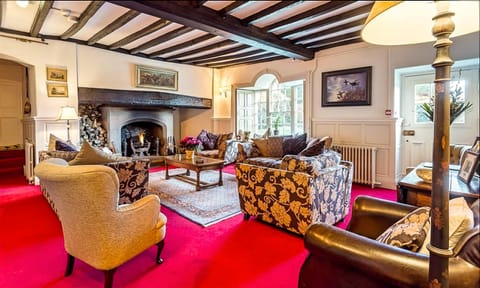 Nature’s Fairest Forms House in England