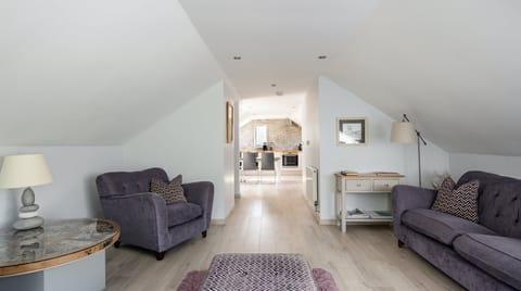 Tales from the Mabinogion Apartment in Rhos