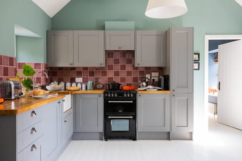 The Wild Muse Apartment in Scotland