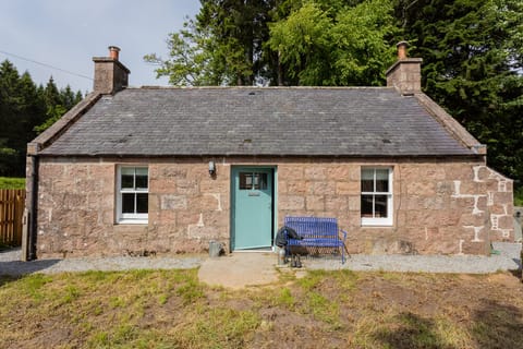 The Wild Muse Apartment in Scotland
