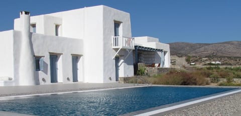 The Gisele Apartment in Paros