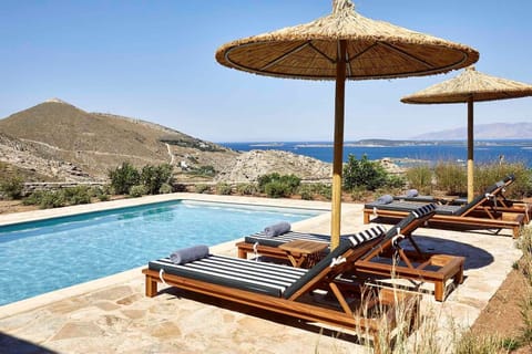 Cycladic Sunset Apartment in Paros