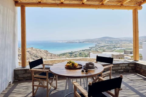 Cycladic Sunset Apartment in Paros