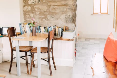 Bike Barn Apartment in Wales